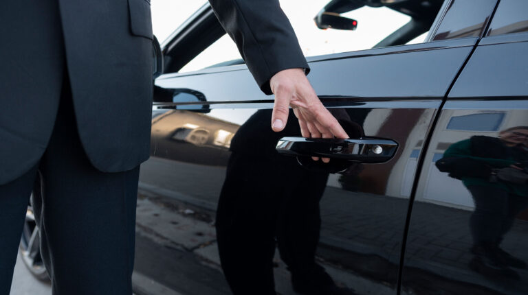 Chauffeur-service-australia